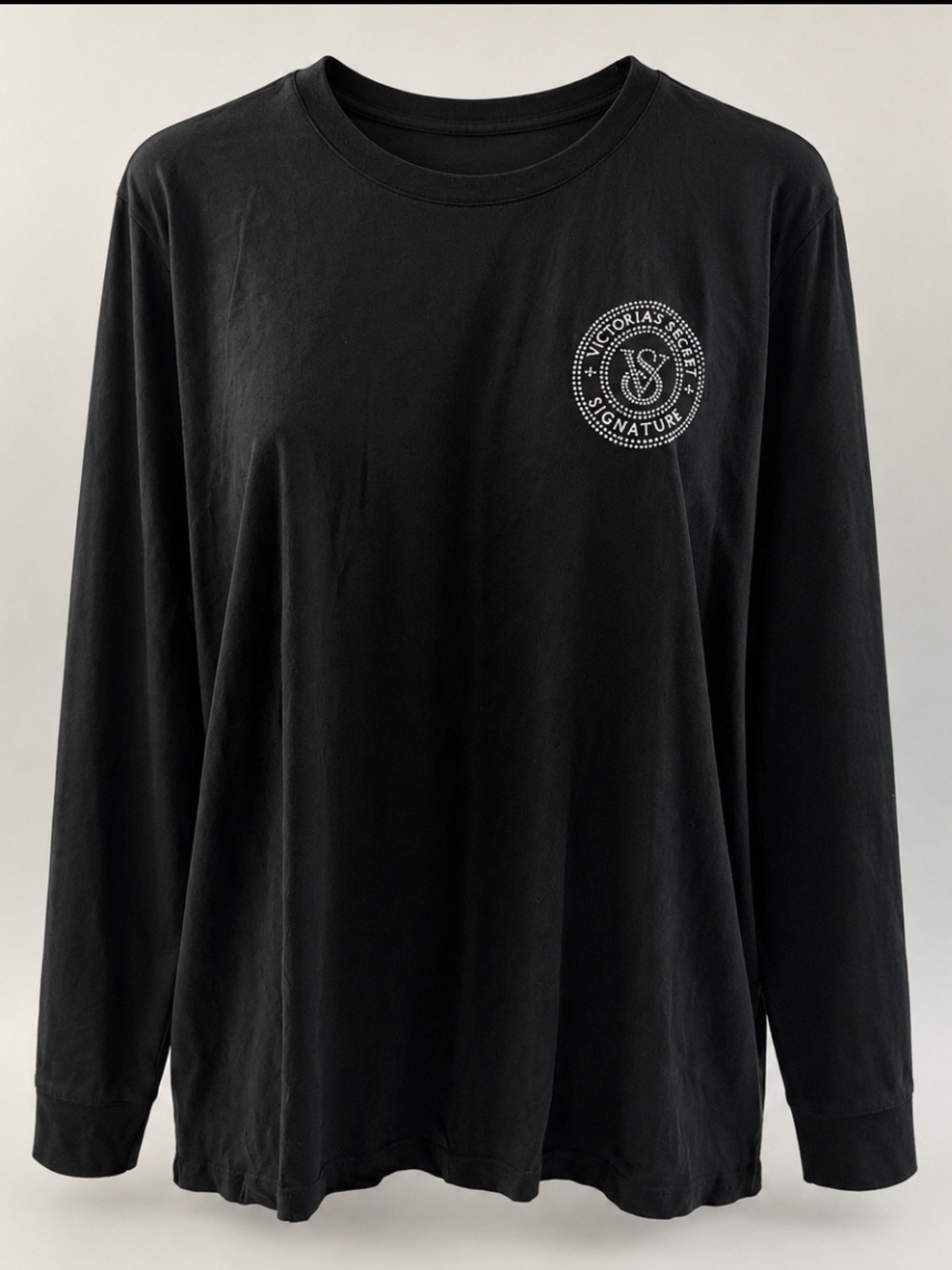 4/$20 ✨ Victoria’s Secret Signature Black Long Sleeve Tee
